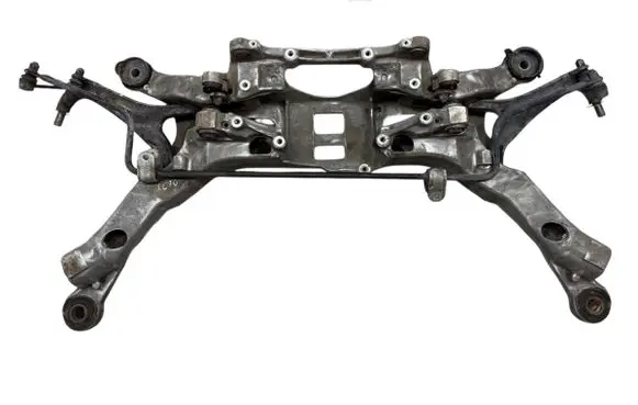 Volvo XC70 Rear subframe 8250451 30683440 221001S