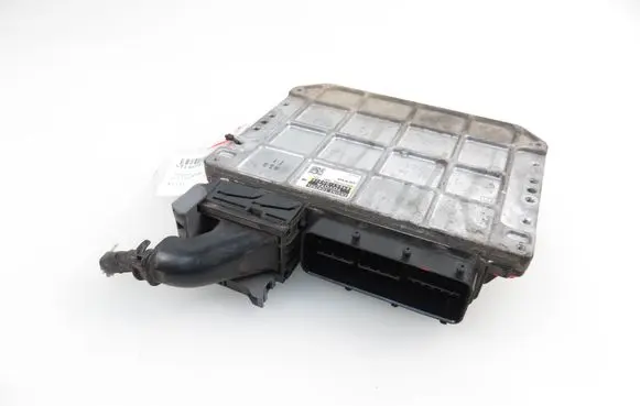Toyota Yaris Engine control unit/module 896610D310