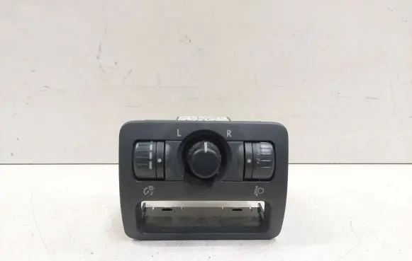Subaru Legacy Wing mirror switch 159911