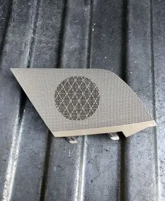 Side speaker trim/cover