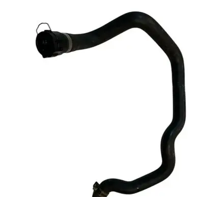 BMW 5 F10 F11 Engine coolant pipe/hose 15476810 9224372