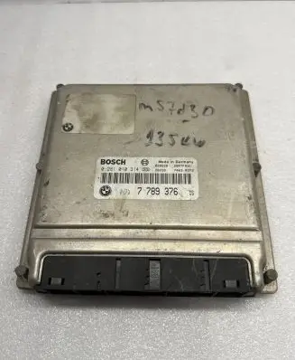BMW 5 E39 Engine control unit/module 7789376 0281010314