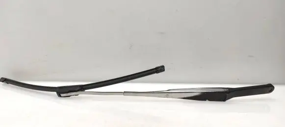 Honda Legend Front wiper blade arm