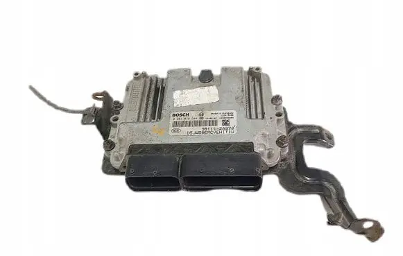 KIA Ceed Engine control unit/module 0281019544