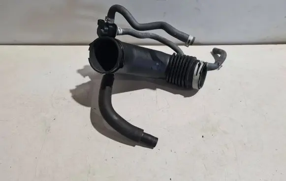Lexus NX Turbo air intake inlet pipe/hose 9091012279