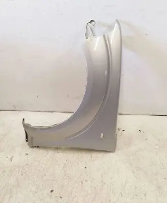 Nissan Navara D40 Fender