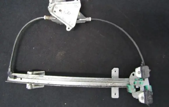 Rover 620 Sliding door window regulator with motor