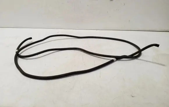 Land Rover Evoque I Windshield washer fluid hose 
