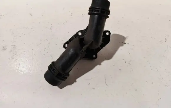 BMW 3 E46 Thermostat housing 2247019