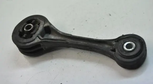 Subaru Forester SH Engine mount bracket