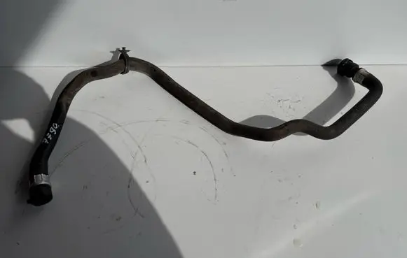 Peugeot 208 Engine coolant pipe/hose 9671349780