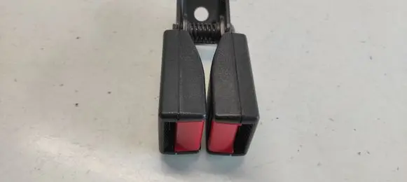 Opel Zafira A Middle seatbelt buckle (rear) 422229096 90580904