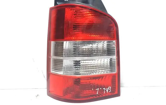 Volkswagen Multivan T5 Rear/tail lights 7H5945095M