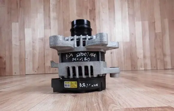 Hyundai Tucson IV NX4 Generator/alternator 373002M520