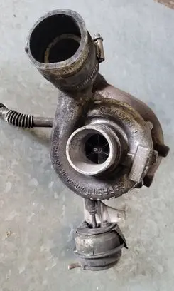Audi A6 S6 C5 4B Turbo 059145701F GT2052V D0501351
