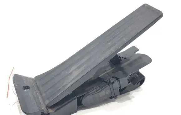 BMW 3 F30 F35 F31 Accelerator throttle pedal 6853175