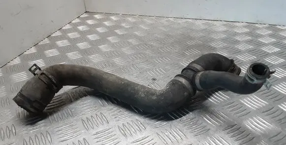 Mercedes-Benz R W251 Engine coolant pipe/hose A2515011582