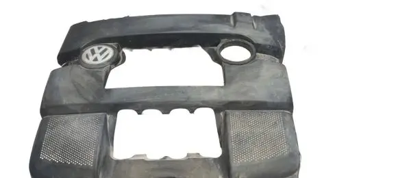 Volkswagen PASSAT B6 Engine cover (trim) 06A103925CH