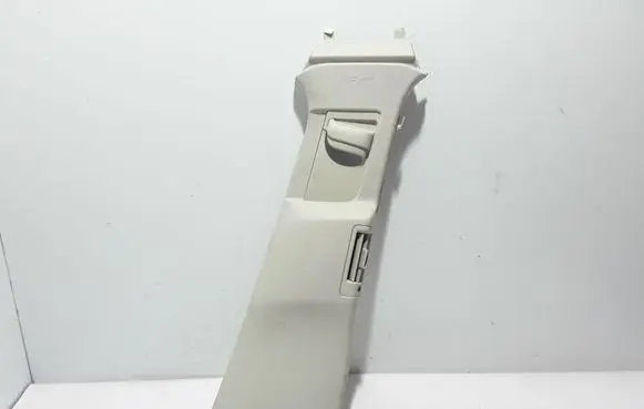 Volvo XC60 (B) pillar trim (bottom) 31425696