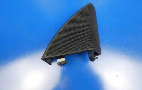 Mercedes-Benz C W205 Front door speaker cover trim A2057200248 18321224