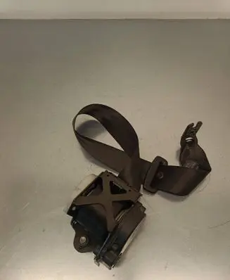 Audi Q3 8U Rear seatbelt 8U0857805 0714F6015B TK956131322
