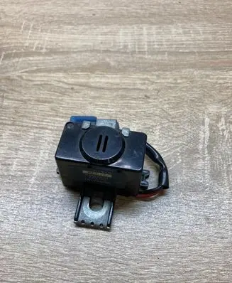 Mitsubishi Pajero Horn buzzer relay MB649187