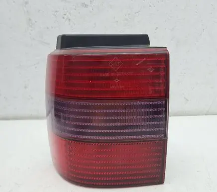 Volkswagen PASSAT B4 Rear/tail lights 3A9945111B