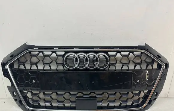 Audi A1 Front grill 82A853651B 82A853653B 82A853651