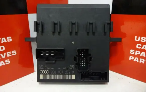 Audi A4 S4 B7 8E 8H Comfort/convenience module 8E0907279K