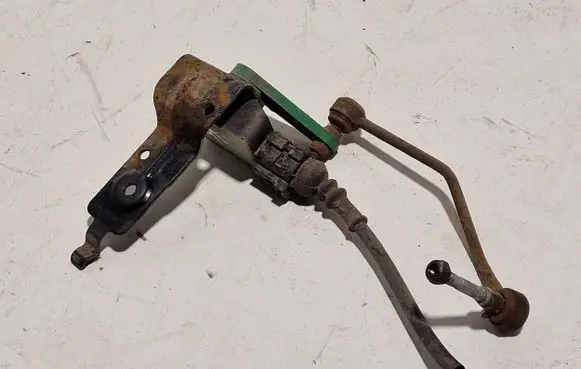 Audi A6 S6 C6 4F Air suspension front height level sensor 4F0907503 4F0941285B