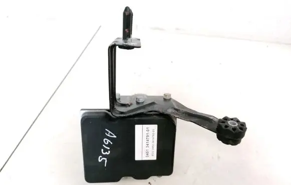BMW X3 E83 ABS Pump 0265231035 05071812607