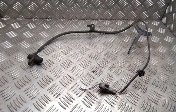 Toyota Prius (XW10) ABS brake wheel speed sensor 8954247010