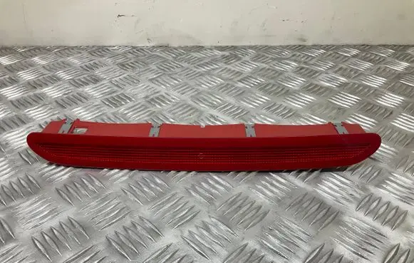 Volkswagen Tiguan Third/center stoplight 1K6945097A