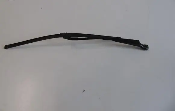Mercedes-Benz CL C215 Front wiper blade arm 2158202144