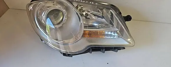 Volkswagen Touran I Headlight/headlamp 0301233202 1T1941006B