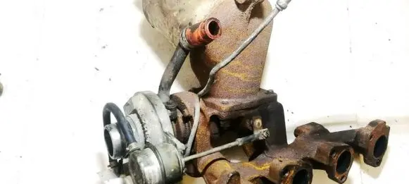 Ford Focus Turbo xs4q6k682bs 4522445