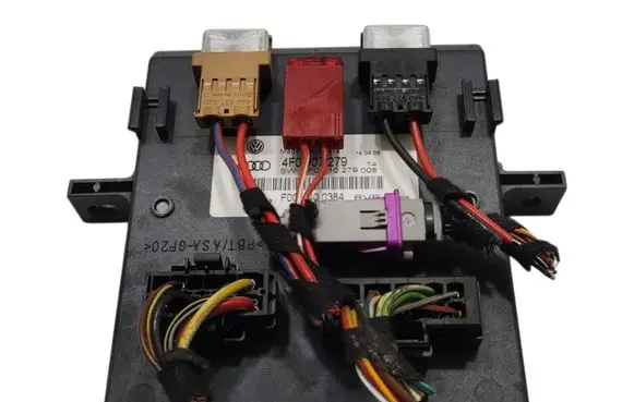 Audi A6 S6 C6 4F Light module LCM 4F0907279
