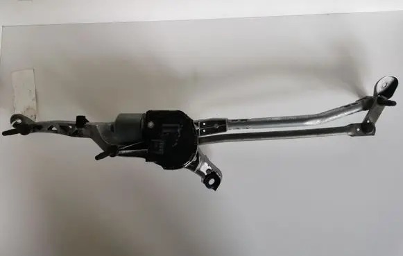 Mercedes-Benz E C207 W207 Front wiper linkage and motor 1397220666 1137328692