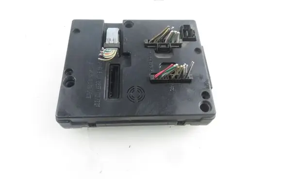 Renault Scenic I Central body control module 8200029342B S108502610E