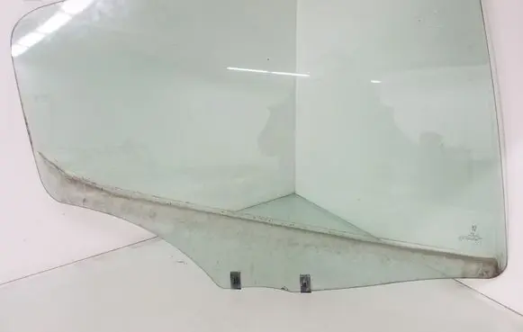 Peugeot 407 Rear door window glass AS2