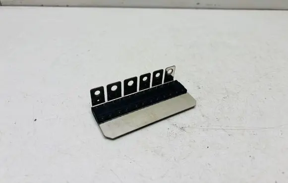 Volkswagen PASSAT B8 Fuse 5Q0937629C
