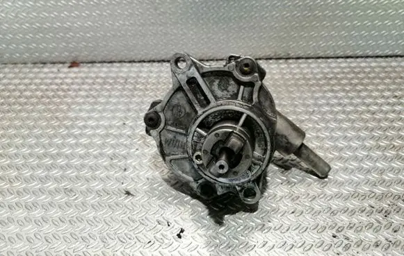 Mercedes-Benz Sprinter W901 W902 W903 W904 Vacuum pump A6112300265