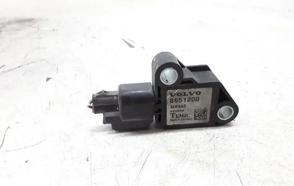 Volvo V50 Airbag deployment crash/impact sensor 8651200