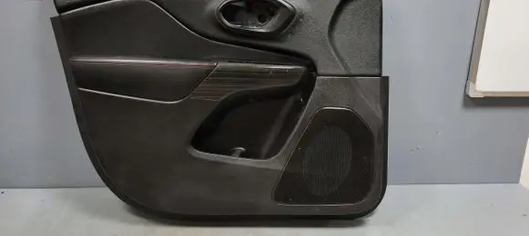 Jeep Cherokee Front door card panel trim 6AX481R5AB