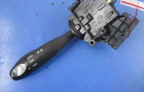 Hyundai Getz Other switches/knobs/shifts 32932A