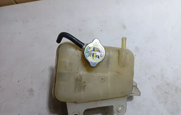 Mazda CX-9 Coolant expansion tank/reservoir