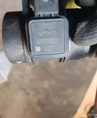 Land Rover Discovery 4 - LR4 Mass air flow meter 5WK97011