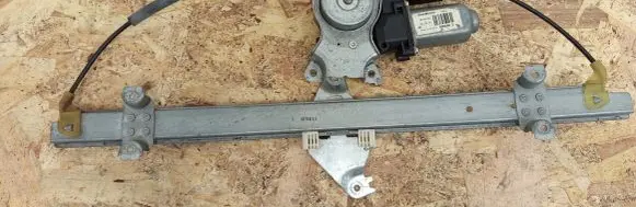 Nissan Navara D40 Front door window regulator with motor 119030 400846D