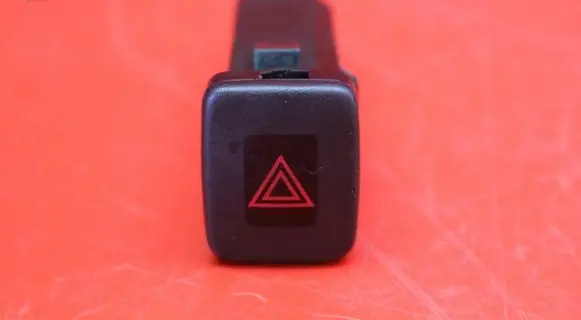 Volvo V70 Hazard light switch 30710106