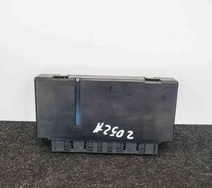 BMW 5 E60 E61 Gateway control module 9157156